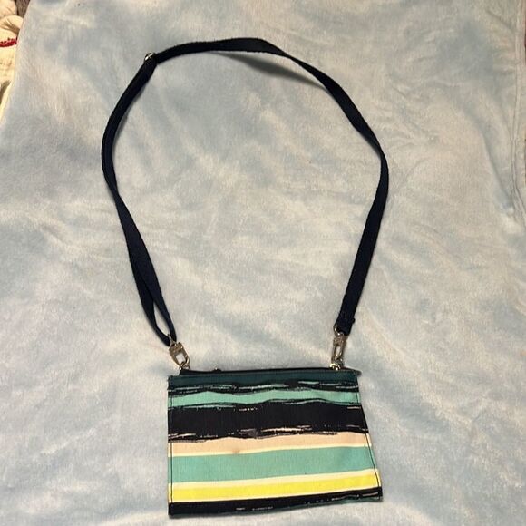 Thirty-One Crossbody  - Picture 2 of 6
